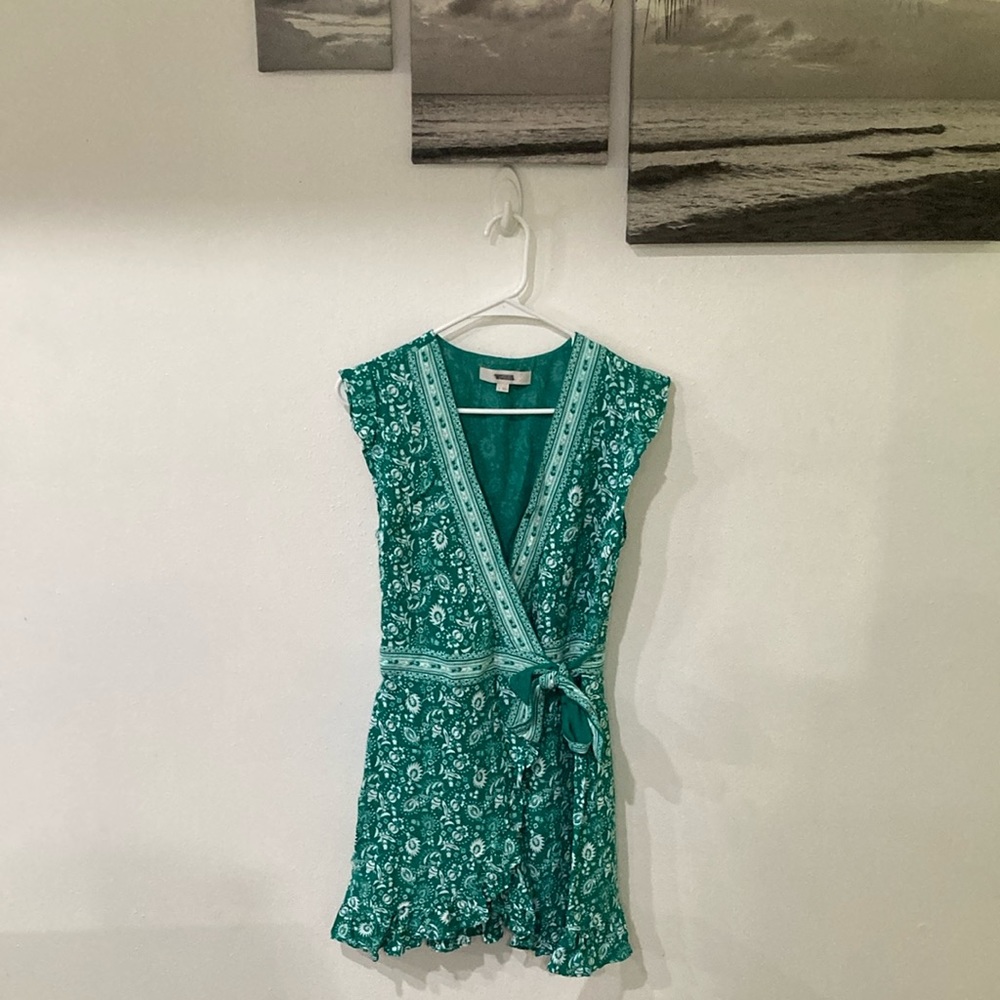 Stunning romper dress!!